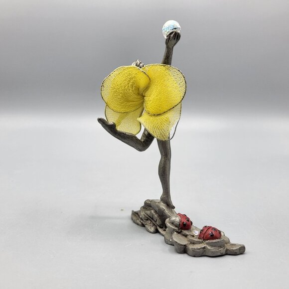 2000 Sunglo Signed Fairy Angel Figurine Butterfly Wings Crystal Ball Ladybugs - Picture 4 of 16